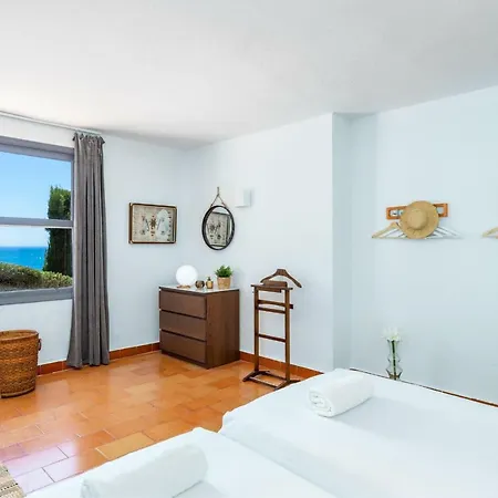 Вілла Stunning Beachclose By Costarentals - Ref 03 *