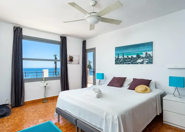 Stunning Beachclose By Costarentals - Ref 03 * Fuengirola