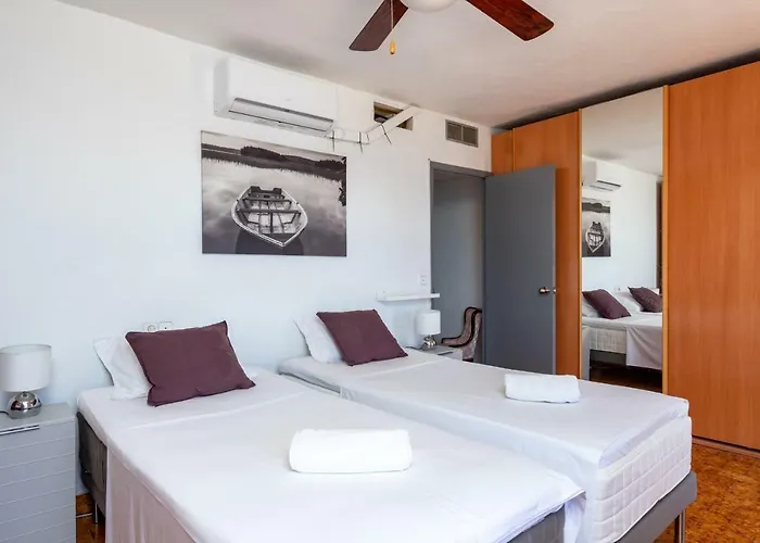 Stunning Beachclose By Costarentals - Ref 03 *