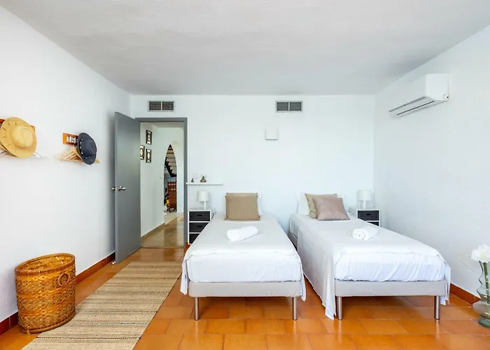 Stunning Beachclose By Costarentals - Ref 03 * Fuengirola