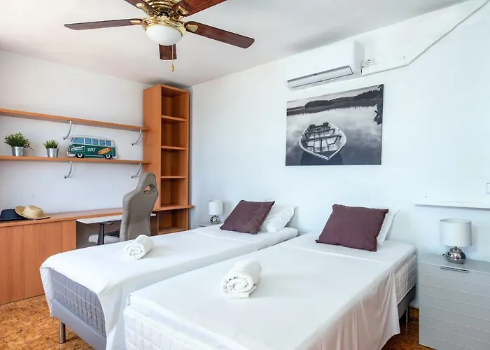 Stunning Beachclose By Costarentals - Ref 03