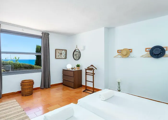 Villa Stunning Beachclose By Costarentals - Ref 03 *